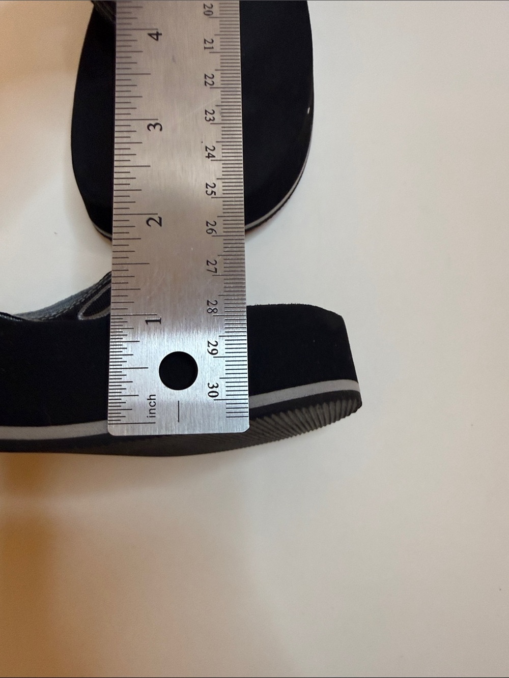 Vans summer size 7 vacation water safe flip-flops 2 inch heel to 1 inch platform - Picture 6 of 6